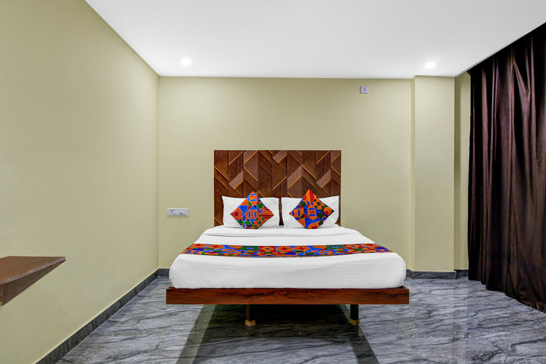 Bedroom 5, FabHotel Star Light B - Nr. Rushikonda, Visakhapatnam