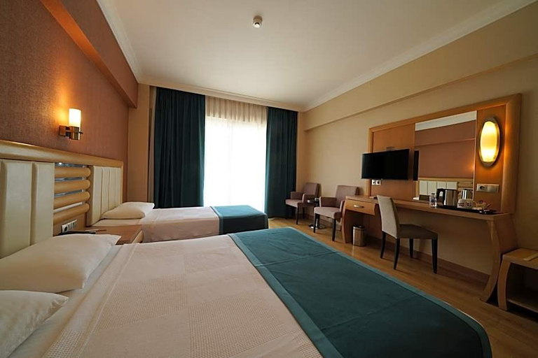 Bedroom 3, Grand Pasa Hotel, Marmaris