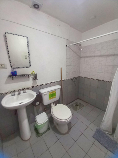 Bathroom 2, Huaka Guesthouse & Hostel, Cafayate