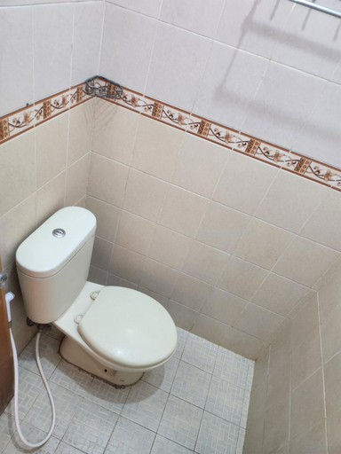 Bathroom 3, Among Rogo Syariah, Yogyakarta