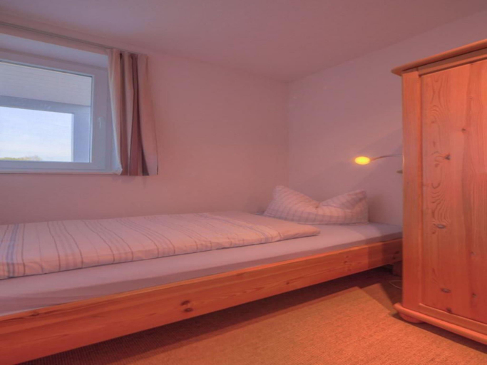 Bedroom 2, liebevoll eingerichtetes Appartement, Mecklenburgische Seenplatte