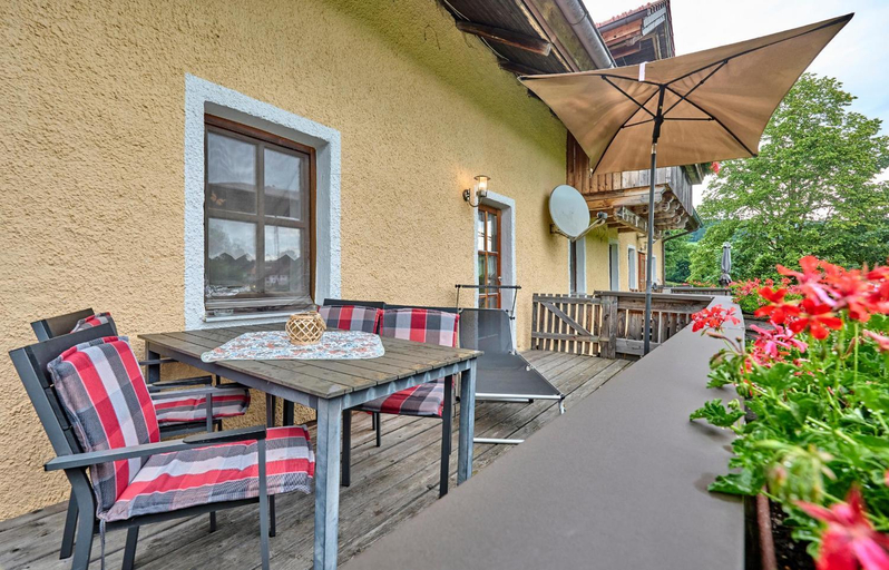 Balcony/terrace, Huisnhof, Cham