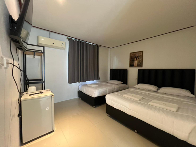 Bedroom 3, Pattaya Inn hotel, Pattaya
