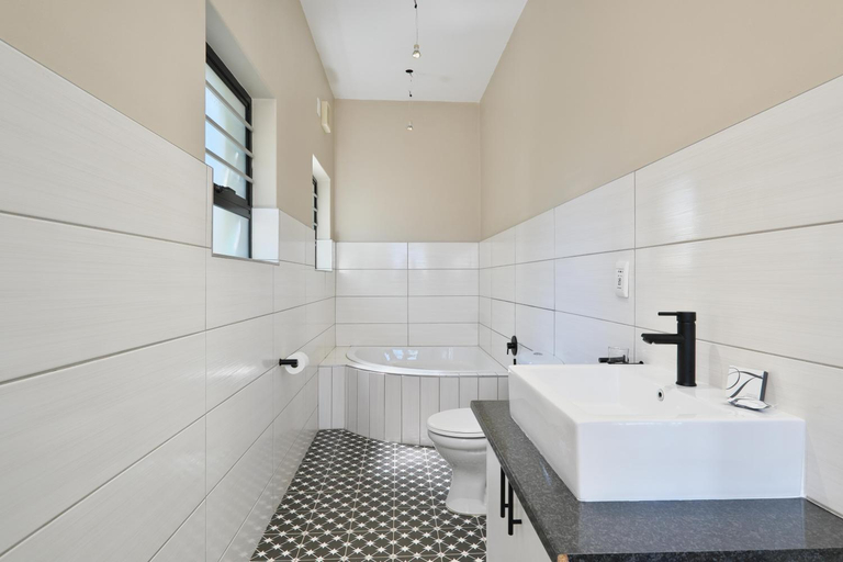 Bathroom, Ahoy Boutique Hotel, Nelson Mandela Bay