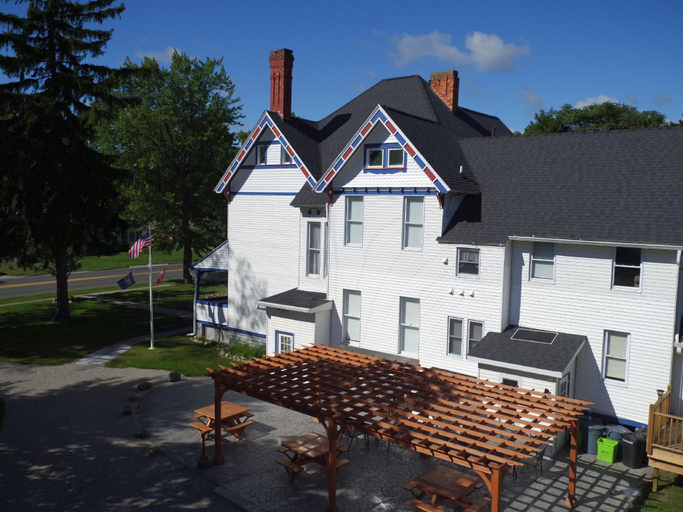 Exterior & Views 2, Lake Huron Lodge, Sanilac