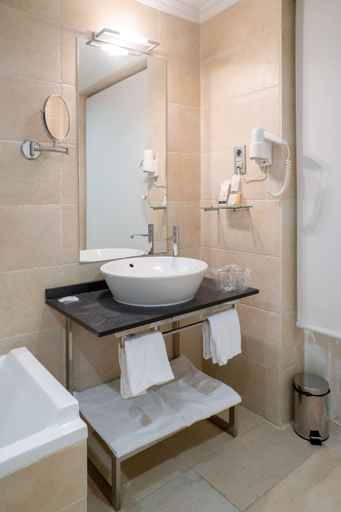 Bathroom 4, ITC Infantas by Soho Boutique, Madrid