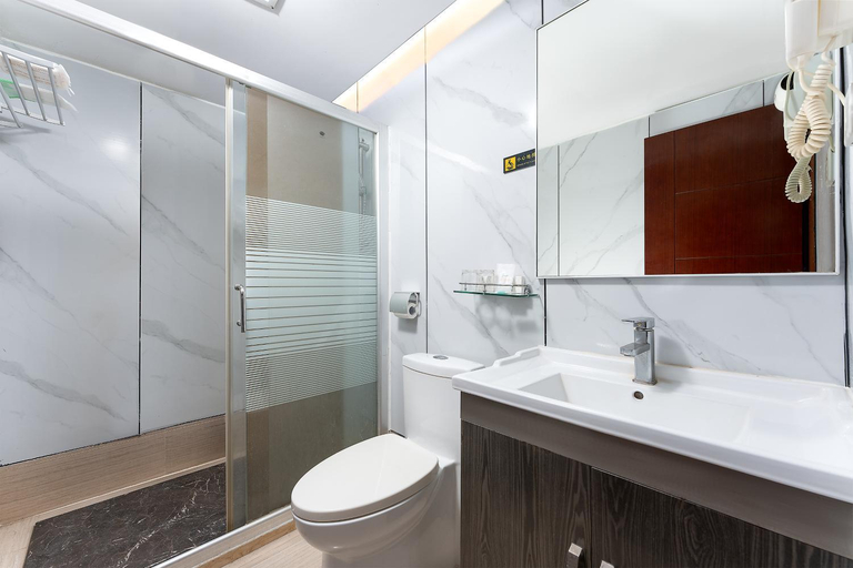 Bathroom 4, Renhe Good East Hotel, Guangzhou