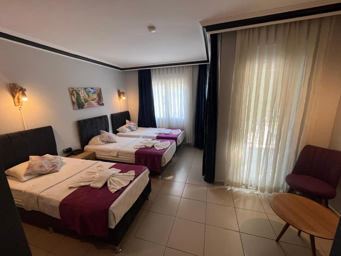 Bedroom 2, Hotel Lunay, Antalya