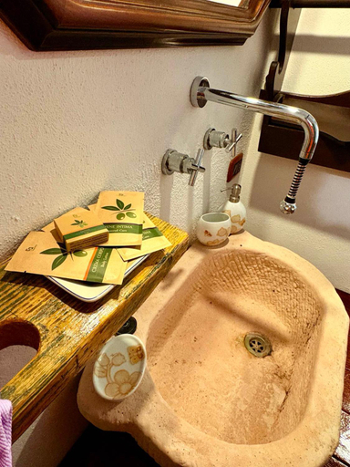 Bathroom 2, Tenuta di Freddano, Terni
