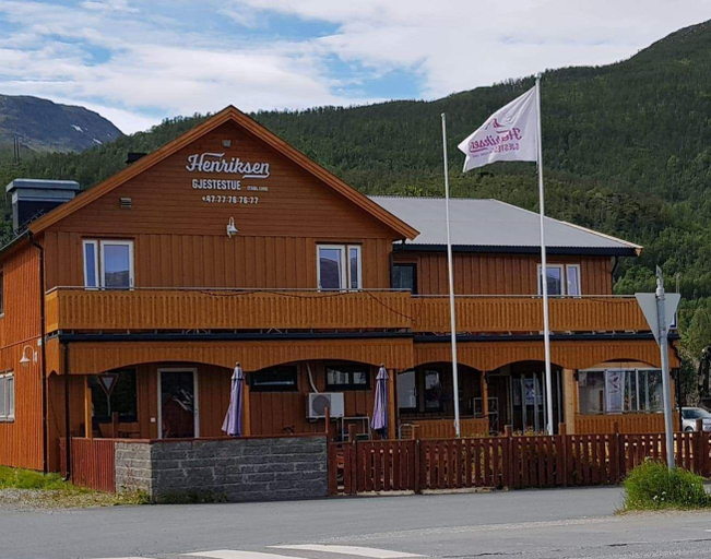 Exterior & Views 1, Henriksen Gjestestue, Nordreisa