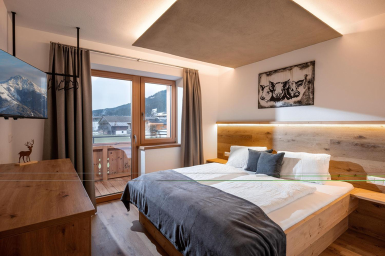 Bedroom, Mannharthof Apartments, Kitzbühel