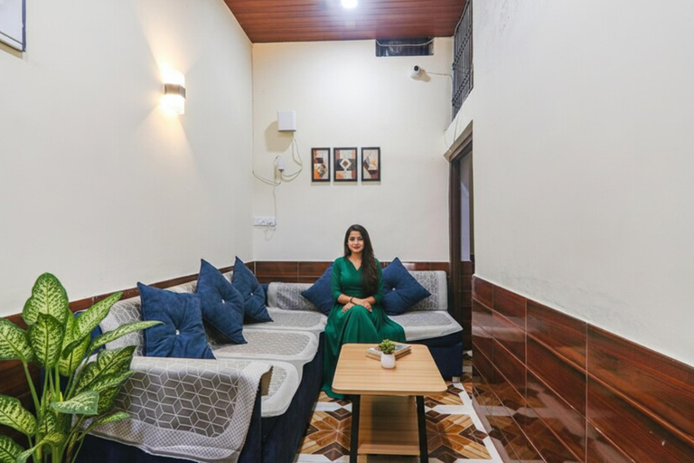 Public Area 2, Fabhotel Uma Yugul, Faizabad