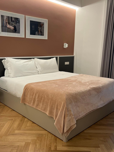 Bedroom 1, Mako Suites - Centro e Stazione, Monza and Brianza