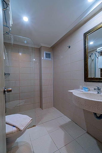 Bathroom 5, Mesut Hotel, Alanya