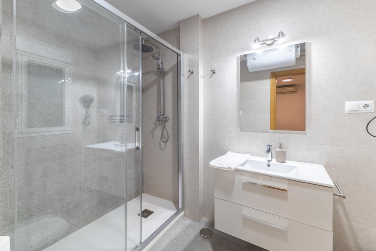 2, Atocha19 Apartment Madrid, Madrid