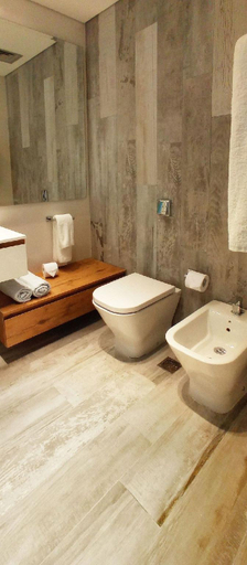 Bathroom 4, La Capilla, n.a351