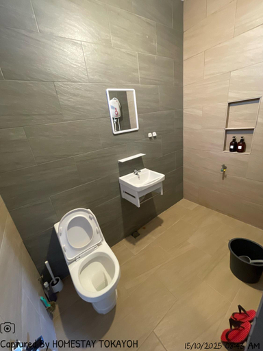 Bathroom 3, Homestay Studio TOKAYOH, Kota Bharu