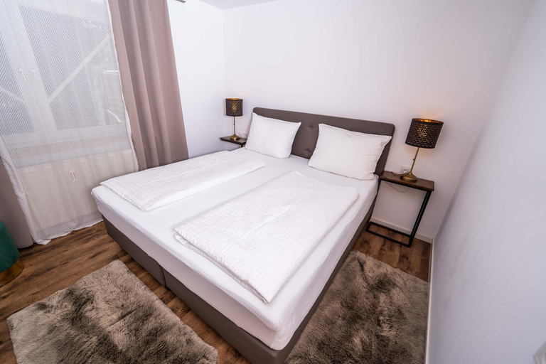 Bedroom 2, CityWohnungFN mit TG-Parkplatz, Bodenseekreis
