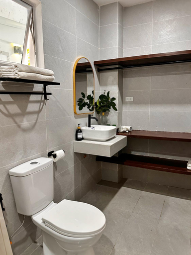 Bathroom 4, UZURI KUBO HUTS, Moalboal