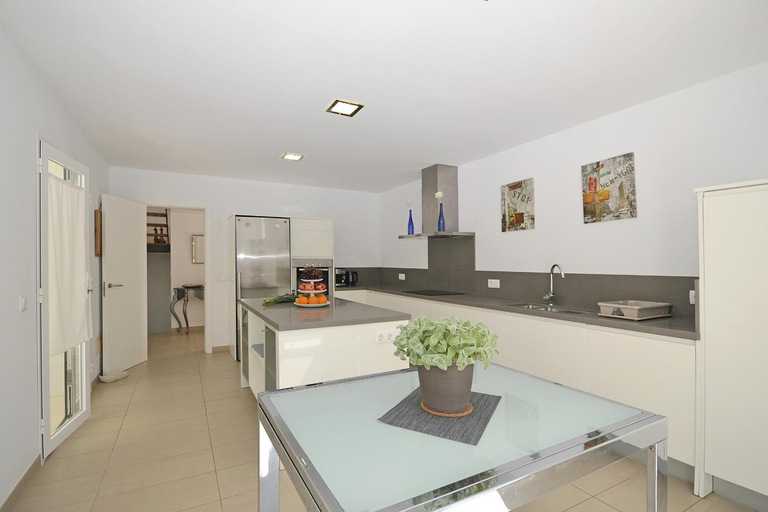 Others 5, Carritx - Villa With Private Pool. Free Wifi, Baleares