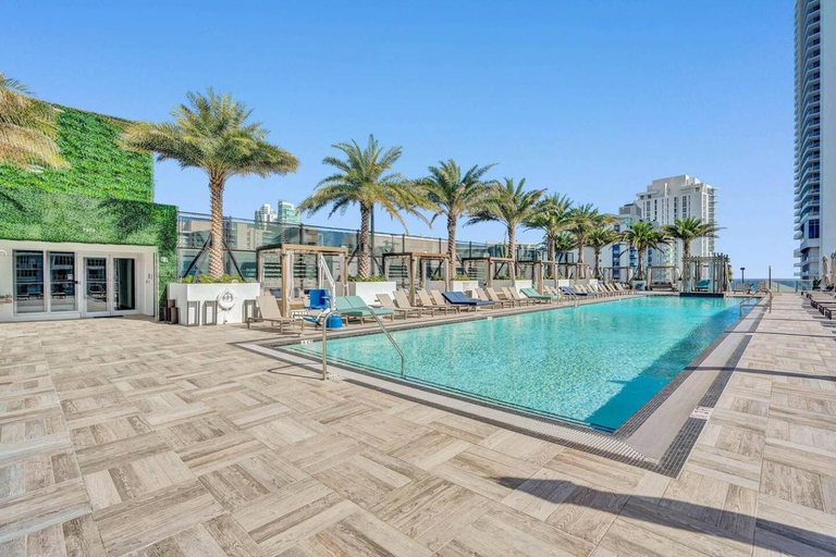 Sport & Beauty 5, Amazing Apartments at H Beach House, Broward