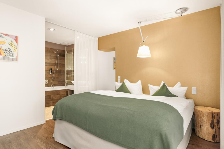 Bedroom 2, Boutique Hotel Villa Lago, Miesbach