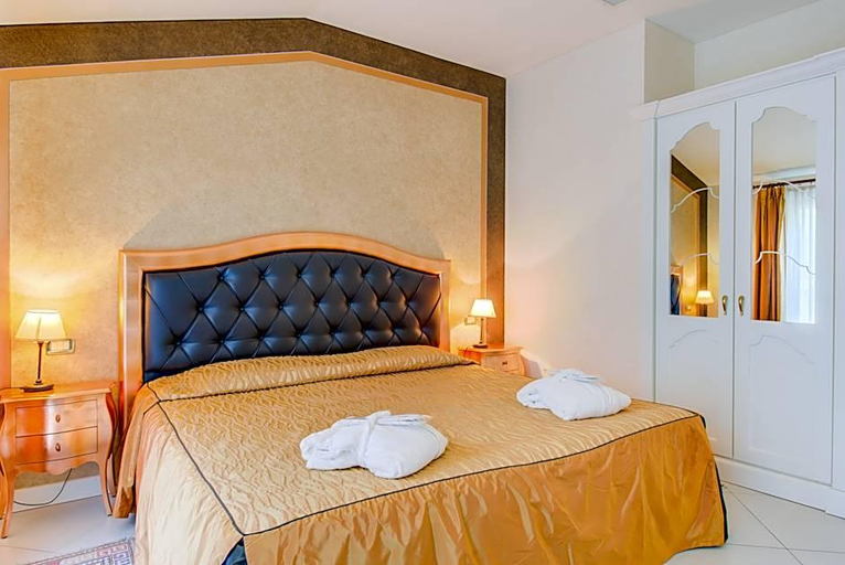 Bedroom 3, Monastero Resort & SPA by Double Hospitality, Brescia