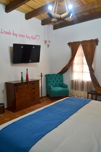 Bedroom 2, La Casona Piramides, Temascalapa