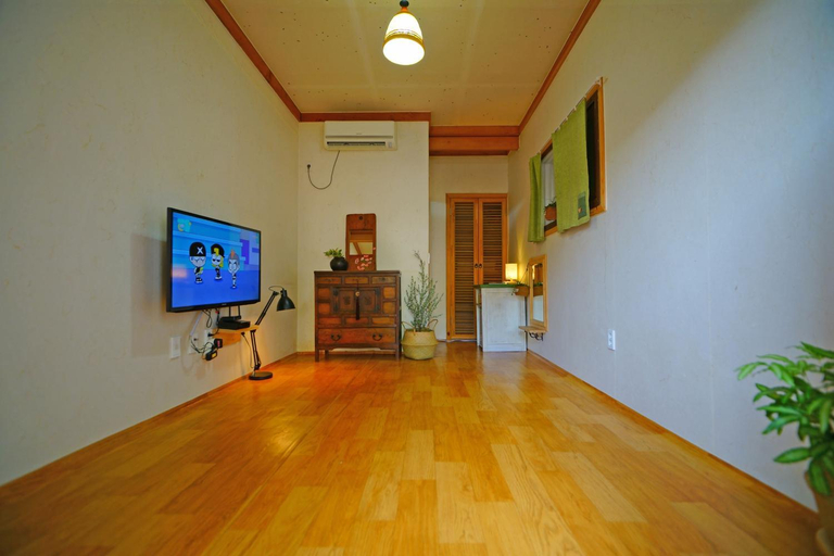 Others 3, Millennial Morning Hanok Jeonju, Jeonju