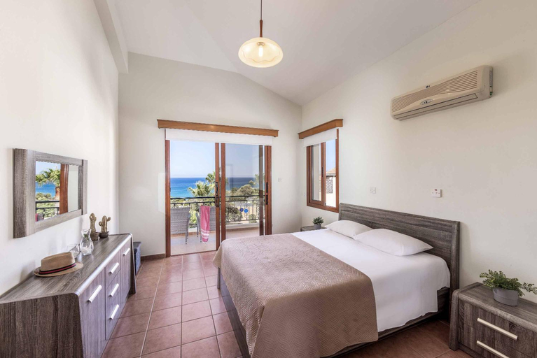 Bedroom 4, Villa Korona
