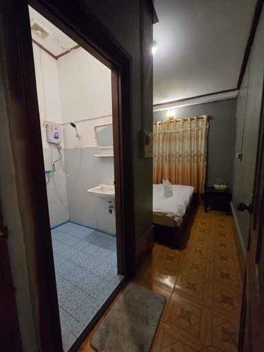 Bedroom 3, Saphaothong Guesthouse, Vangvieng