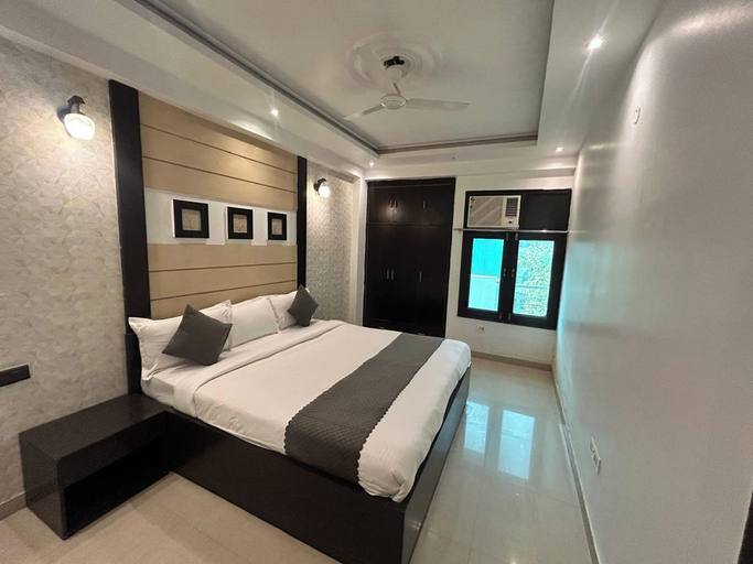 Room 5, Iris Stays, Delhi