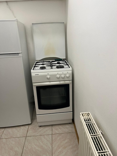 Private kitchen 3, Modern 1BR City Apt for 5 Great Location, Wien