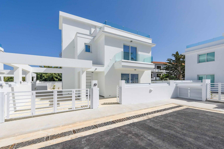 Exterior & Views 1, Green Bay Villa #14
