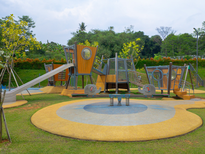 Family & Kids, Neovala at Apartemen Podomoro Golf  View, Bogor