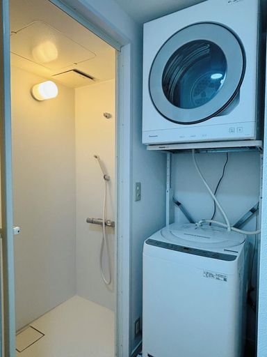 Bathroom 2, Lapis House, Edogawa
