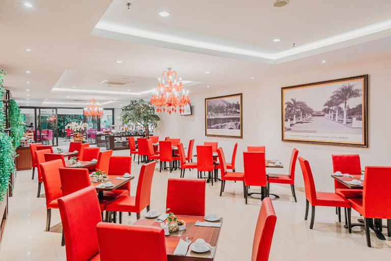 Food & Drinks 4, Gino Feruci Cianjur, Cianjur