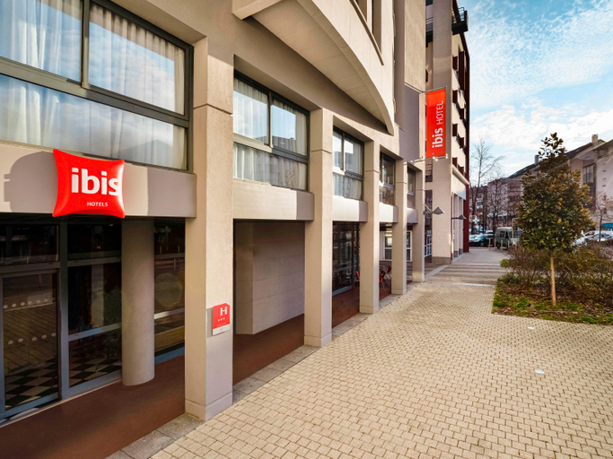 Exterior & Views 2, Ibis Annecy Cran Gevrier, Haute-Savoie