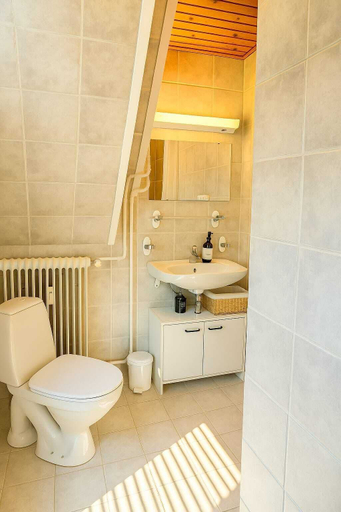 Bathroom 3, GBH - Central Skagen Townhouse, Frederikshavn