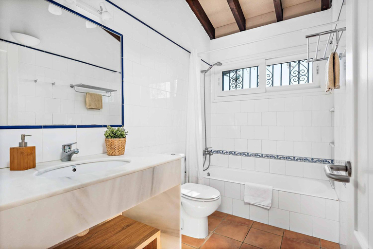 Bathroom 2, Villa Matisse, Baleares
