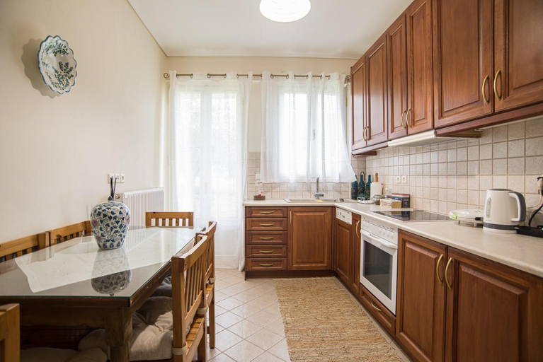 Others 4, Elia Apartments Chrisso, Central Greece