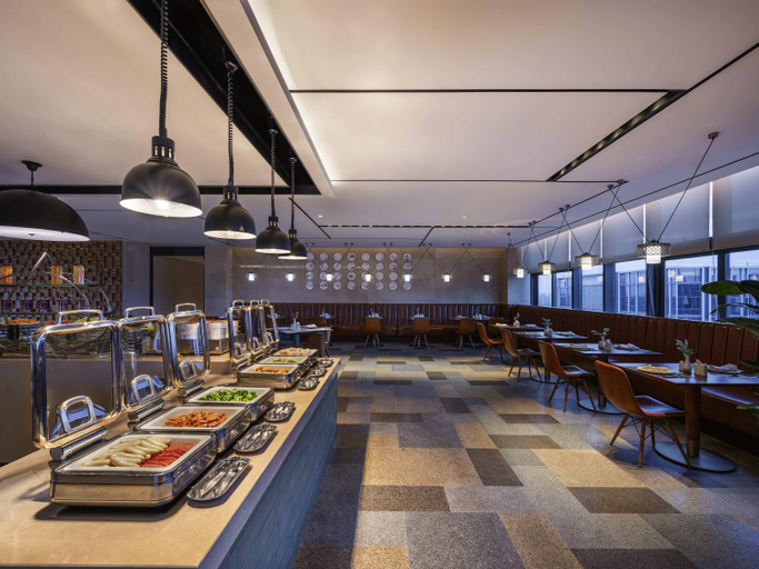Food & Drinks 5, Novotel Hangzhou East Railway Station, Hangzhou