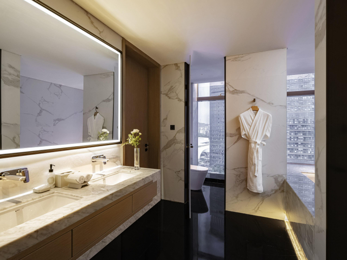 Bathroom 5, Grand Mercure Shenzhen Guangming, Shenzhen