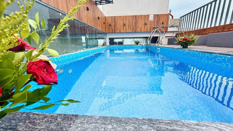 Pool, Hotel La Bella Puri, Puri