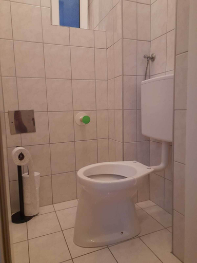 Bathroom 3, Chic 1BR Flat in Heart of Vienna, Wien