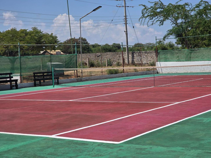 Others 3, Karibuni, Villa 107, Beachfront Stay with Restaurant, Pool & Bar, Magarini