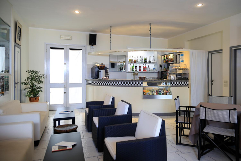 Food & Drinks 4, Residence Hotel Villa Mare, Livorno