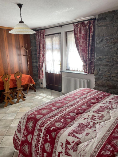 Bedroom 3, Affittacamere L'Abri, Aosta