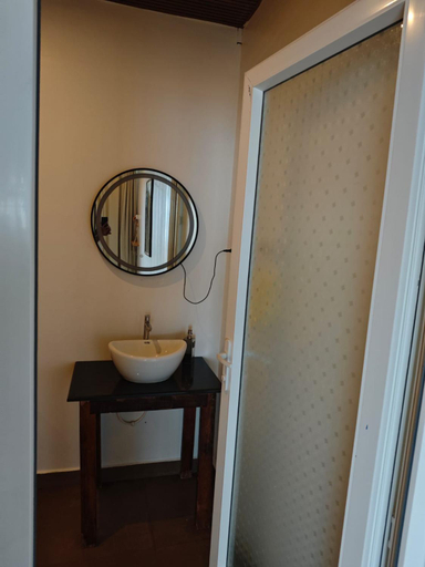 Bathroom 3, Colomb Sea View Cottages, South Goa