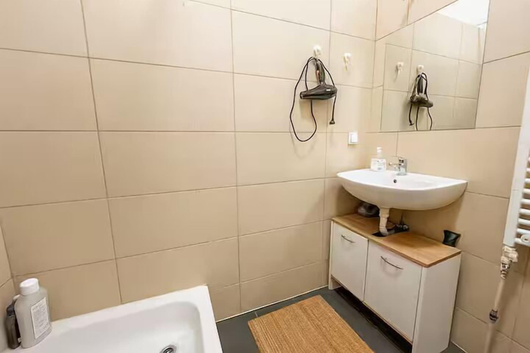 Bathroom 4, Comfortable 3BR Apartment in Vienna, Wien
